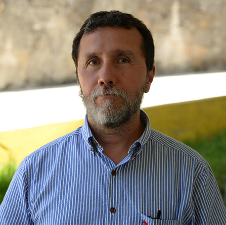 Dr. Fernando Arámbula Cosío